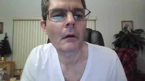 Snapshot of hunkmasclefad458 chatting on December 23, 3:07 am hunkmasclefad458 online show from December 23, 3:07 am