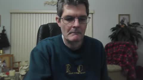 Snapshot of hunkmasclefad458 chatting on December 30, 5:48 am hunkmasclefad458 online show from December 30, 5:48 am