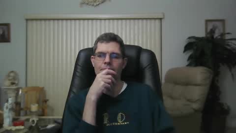 Snapshot of hunkmasclefad458 chatting on January 18, 5:20 am hunkmasclefad458 online show from January 18, 5:20 am