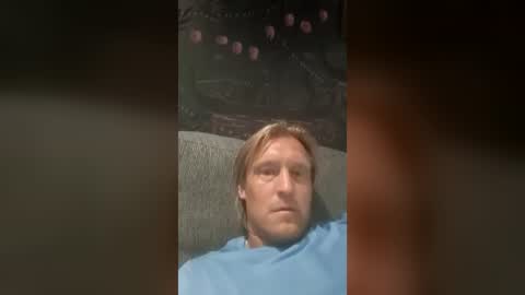 hunksomee online show from August 8, 4:53 pm