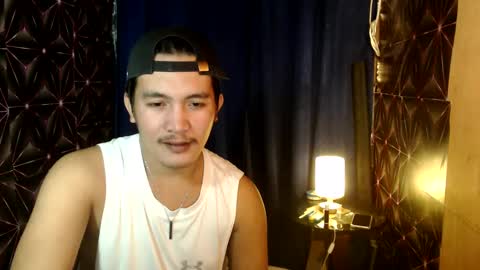 hunkylloyd online show from December 7, 2:46 pm