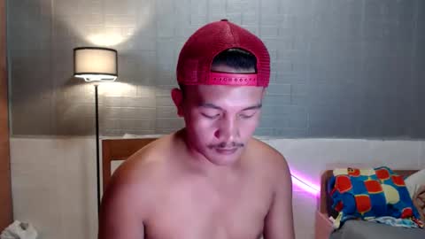 hunkylloyd online show from February 4, 1:00 am