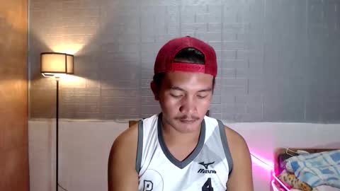 hunkylloyd online show from March 2, 7:54 pm