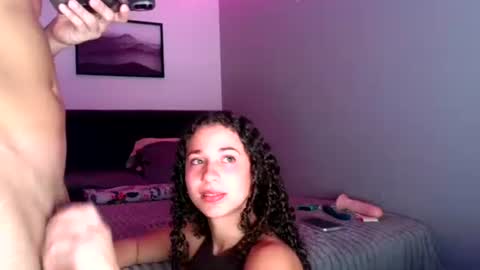 Snapshot of hunnnybunnnyy chatting on November 11, 11:27 pm Ivy online show from November 11, 11:27 pm