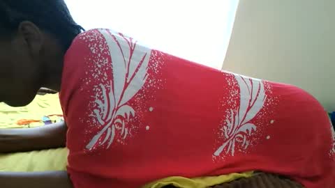 Snapshot of hunsweetpie chatting on June 10, 10:14 am hunsweetpie online show from June 10, 10:14 am