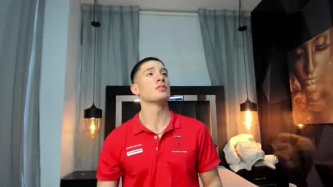 hunterheat_ online show from January 15, 11:37 am