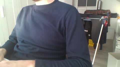 Snapshot of hunting_007 chatting on January 11, 1:49 pm hunting_007 online show from January 11, 1:49 pm