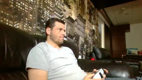 Snapshot of hurley7890 chatting on April 18, 5:17 pm hurley7890 online show from April 18, 5:17 pm