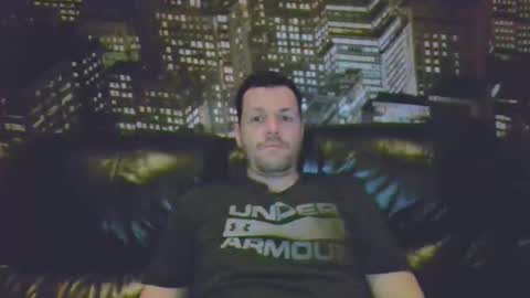 Snapshot of hurley7890 chatting on April 19, 5:40 am hurley7890 online show from April 19, 5:40 am