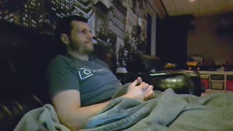 Snapshot of hurley7890 chatting on April 21, 1:42 am hurley7890 online show from April 21, 1:42 am