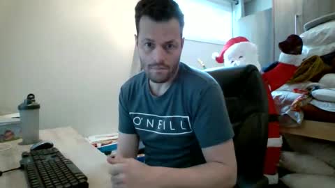 Snapshot of hurley7890 chatting on April 21, 2:56 pm hurley7890 online show from April 21, 2:56 pm