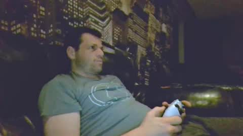 Snapshot of hurley7890 chatting on April 28, 2:27 am hurley7890 online show from April 28, 2:27 am