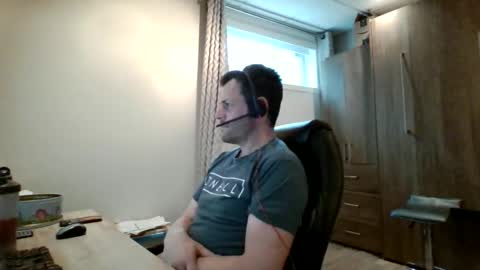 Snapshot of hurley7890 chatting on May 7, 1:05 pm hurley7890 online show from May 7, 1:05 pm