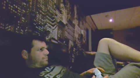 Snapshot of hurley7890 chatting on May 8, 1:33 am hurley7890 online show from May 8, 1:33 am