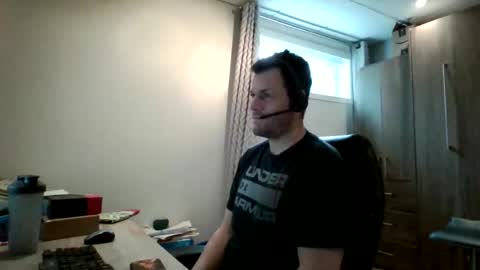 Snapshot of hurley7890 chatting on May 8, 1:38 pm hurley7890 online show from May 8, 1:38 pm