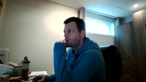 Snapshot of hurley7890 chatting on May 11, 1:50 pm hurley7890 online show from May 11, 1:50 pm