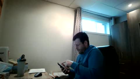 Snapshot of hurley7890 chatting on May 11, 4:04 pm hurley7890 online show from May 11, 4:04 pm