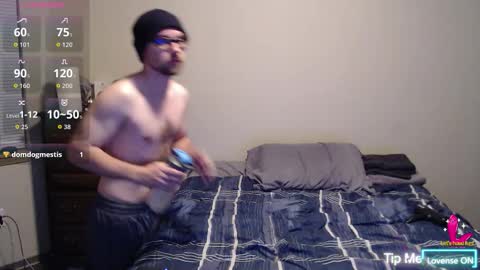 Snapshot of husky_dad chatting on October 22, 4:46 am Husky Dad online show from October 22, 4:46 am