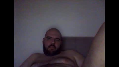 Snapshot of hustlehardd chatting on December 4, 2:15 pm hustlehardd online show from December 4, 2:15 pm