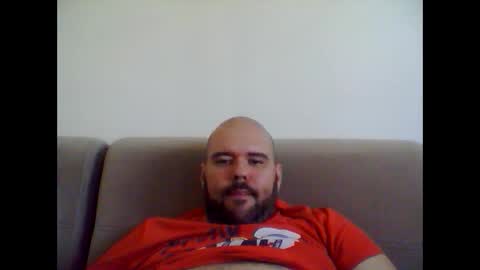 Snapshot of hustlehardd chatting on April 24, 11:12 am hustlehardd online show from April 24, 11:12 am