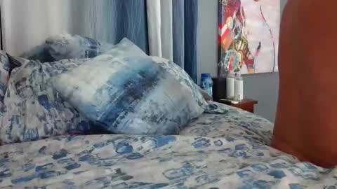 hvacstud4 online show from February 12, 10:05 pm