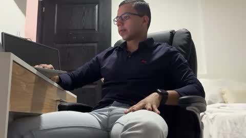 hvm20 online show from February 9, 4:22 pm