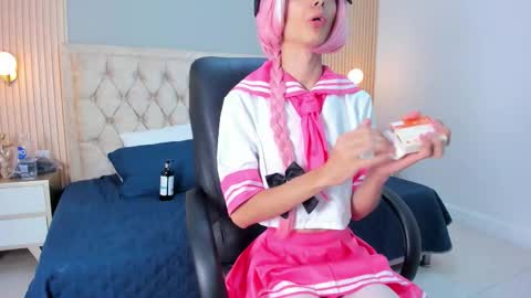 Snapshot of hxxyro chatting on March 25, 3:51 pm hxxyro online show from March 25, 3:51 pm