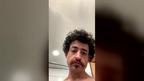 Snapshot of hydrakinglaser chatting on March 20, 8:30 am hydrakinglaser online show from March 20, 8:30 am