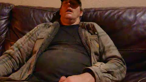 Snapshot of hypatia007_has_issues chatting on February 20, 6:37 am hypatia007_has_issues online show from February 20, 6:37 am