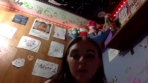 Snapshot of hzisnsk chatting on May 15, 8:43 am hzisnsk online show from May 15, 8:43 am