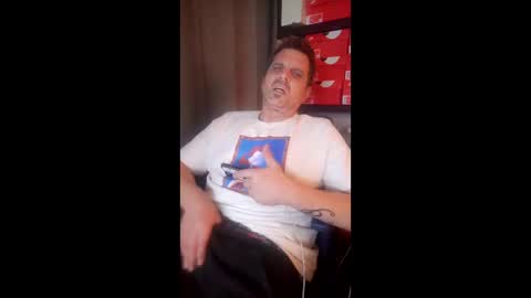 i124nakwitu online show from April 8, 7:30 am