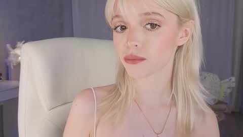 Joselle online show from February 18, 11:22 pm