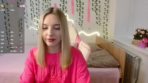 Mia nice to meet you online show from October 30, 1:12 pm