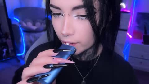 Snapshot of i_died_again chatting on September 20, 9:21 am Asya online show from September 20, 9:21 am