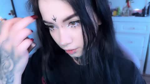 Snapshot of i_died_again chatting on November 27, 9:33 am Asya online show from November 27, 9:33 am