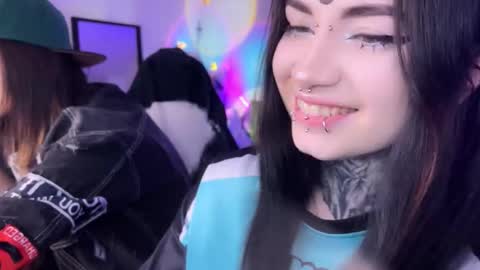 Snapshot of i_died_again chatting on January 17, 1:27 pm Asya online show from January 17, 1:27 pm