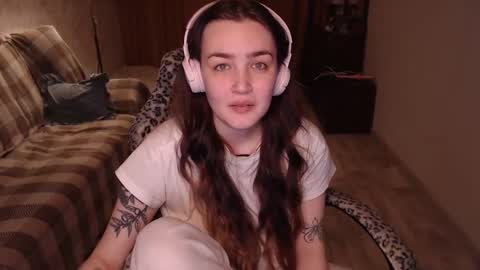 elisabeth online show from December 5, 4:44 pm