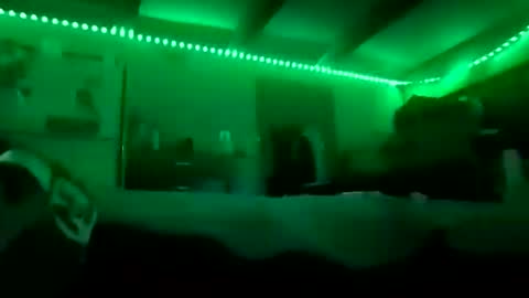 Snapshot of i_lovemoney chatting on March 28, 11:32 am i_lovemoney online show from March 28, 11:32 am