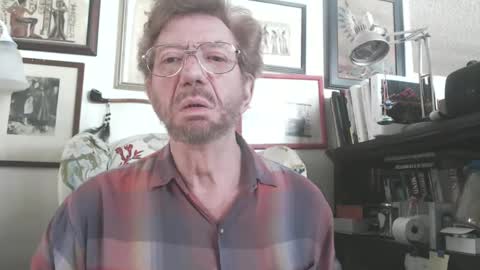 ImYourBitch online show from February 1, 8:05 pm