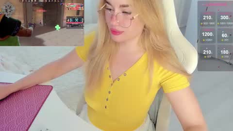 Snapshot of i_want_you_eva chatting on October 1, 12:33 pm HiI am EvaPVT is open online show from October 1, 12:33 pm