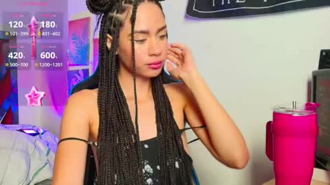 Snapshot of iam_iisabela chatting on March 22, 1:20 am Isa online show from March 22, 1:20 am