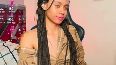 Snapshot of iam_iisabela chatting on March 23, 1:31 am Isa online show from March 23, 1:31 am
