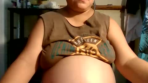 Snapshot of iam_jana chatting on December 15, 1:32 am iam_jana online show from December 15, 1:32 am