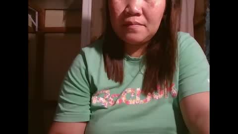 Snapshot of iam_jana chatting on February 2, 4:33 am iam_jana online show from February 2, 4:33 am