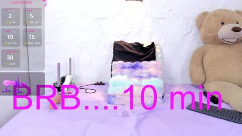 Snapshot of iam_lilo chatting on December 31, 2:19 am iam_lilo online show from December 31, 2:19 am