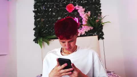 Snapshot of iam_lukas__ chatting on October 19, 12:55 am iam_lukas__ online show from October 19, 12:55 am