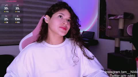 On instagram Imm  NikkiHelp me reach 100 likes online show from December 5, 6:54 am