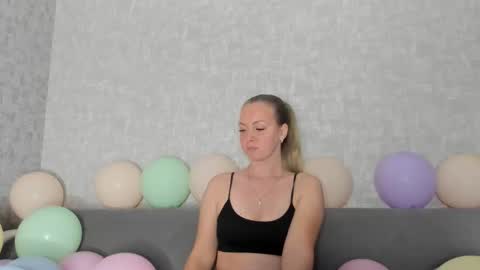 Snapshot of iam_venus chatting on October 4, 3:10 pm Venus online show from October 4, 3:10 pm