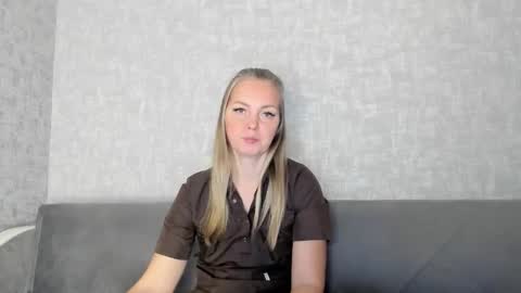 Snapshot of iam_venus chatting on October 12, 4:33 am Venus online show from October 12, 4:33 am