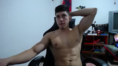 iam_yourbabyprincess_xd online show from March 8, 5:44 am